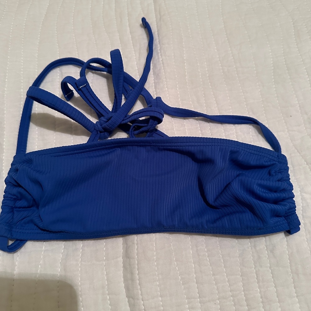 Xhilaration target bikini top